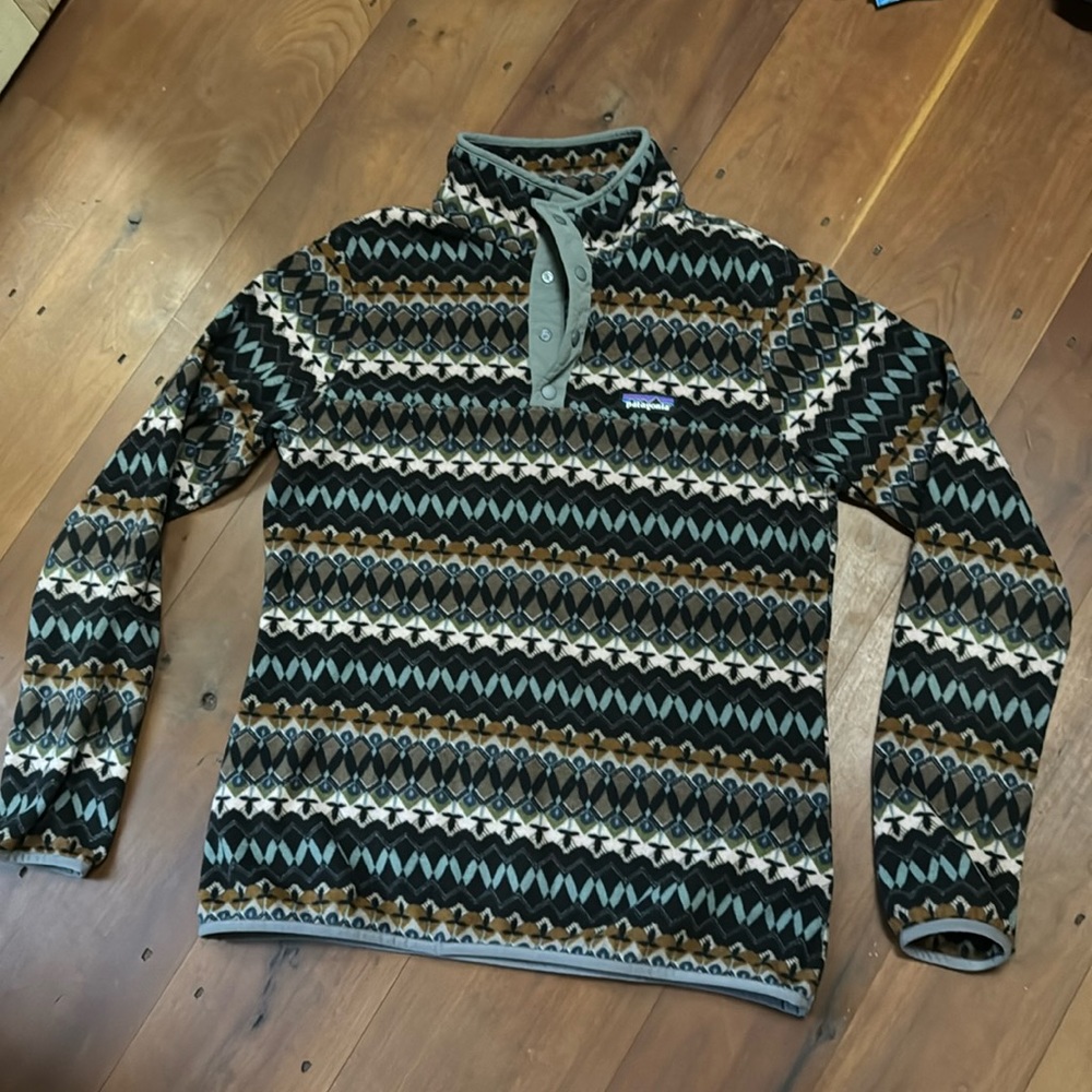 Patagonia quarter zip women’s pull over